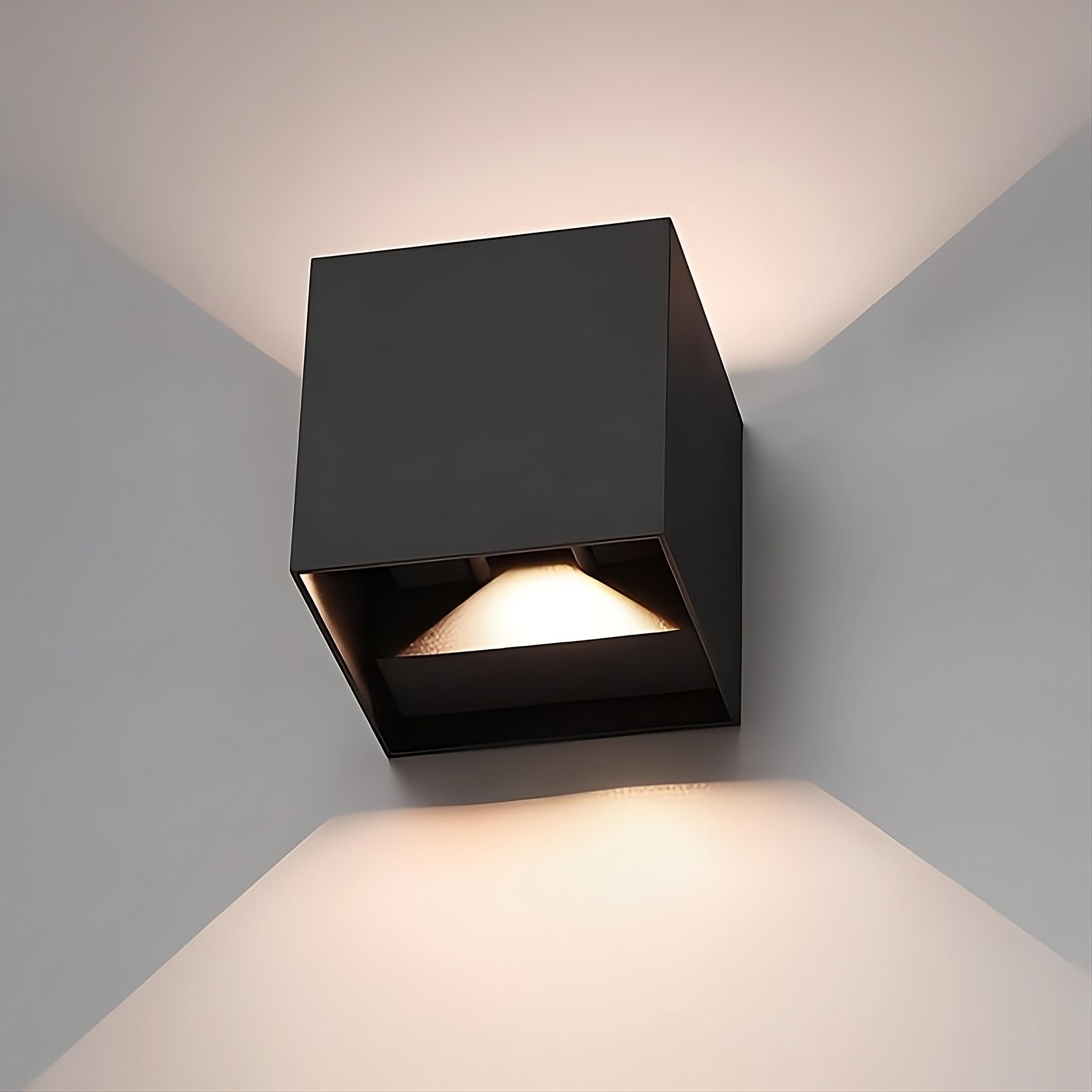 SensorLux Wall lamp with Motion | Wall Lamp | Led | Neutral White | plastic | 5W | 220V - 240V | Elegant Wall Illumination