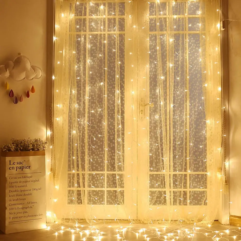 LumiCurtain Outdoor Lighting Garland | Lighting | LED | Premium Lighting Solution