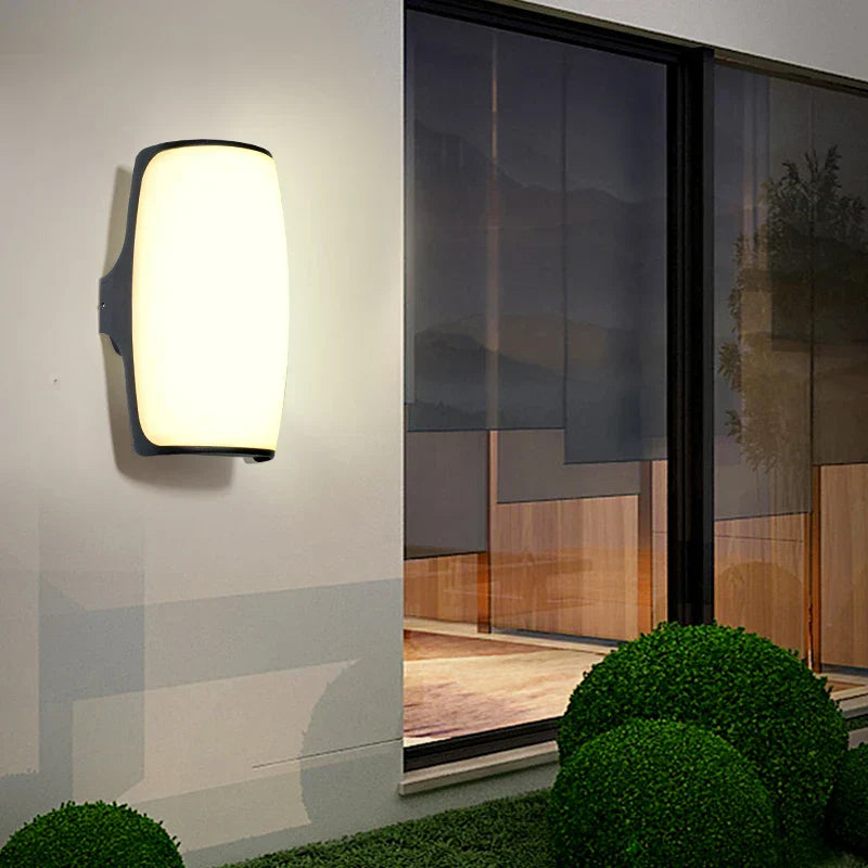 AquaShield Water-resistant Outdoor Wall Lamp | Wall Lamp | LED | aluminum/glass | Elegant Wall Illumination