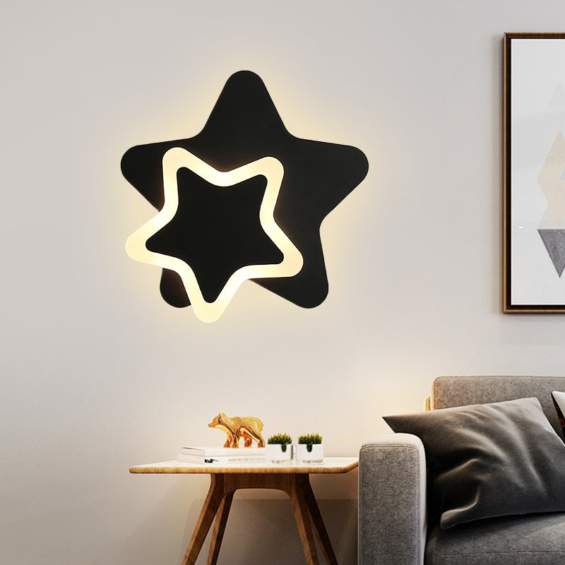ScandinavianStar Scandinavian Wall Lamp Black/White | Wall Lamp | Led | 110V - 120V - 220V - 240V | Elegant Wall Illumination