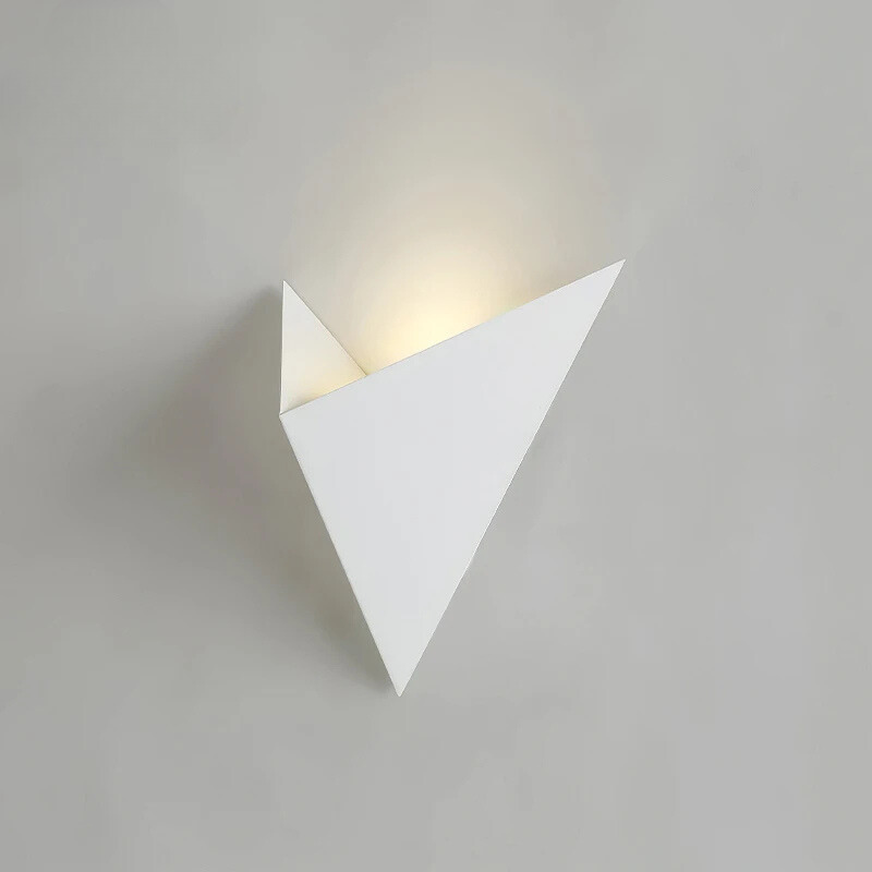 DriehoekLicht Minimalist Wall Lamp Interior | Wall Lamp | Led | Aluminum/Metal | 3W | 85-265V | Elegant Wall Illumination