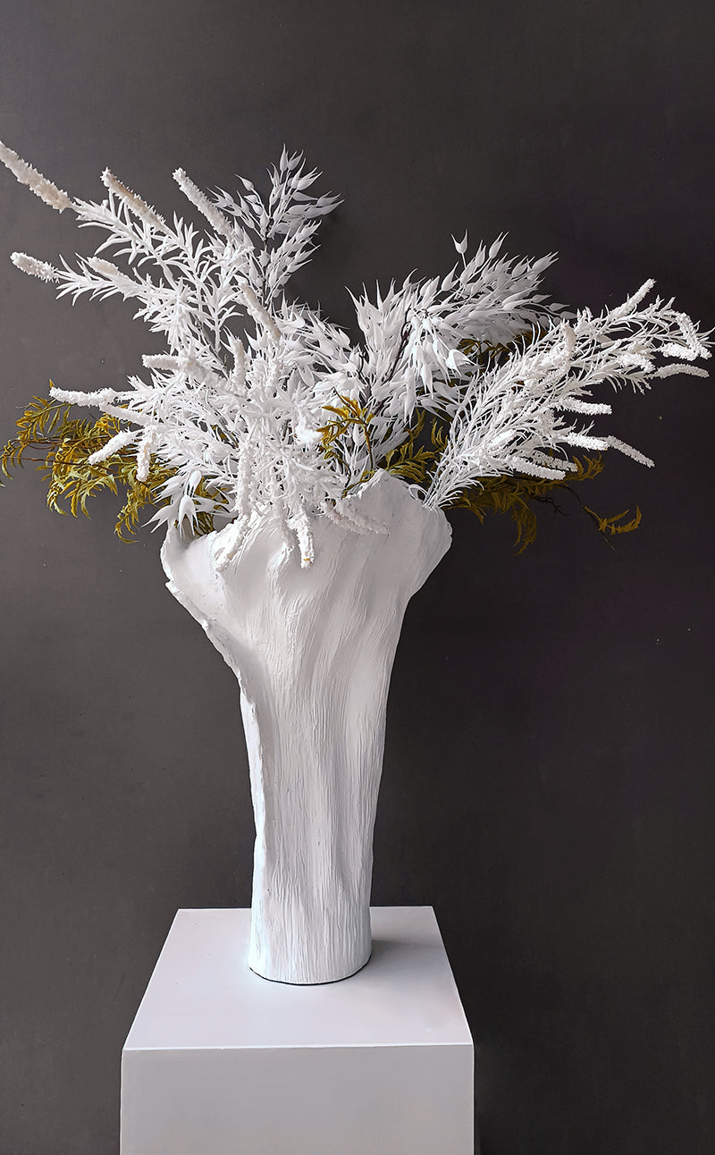 Vase Designa | Decorative Item | Elegant Home Decor