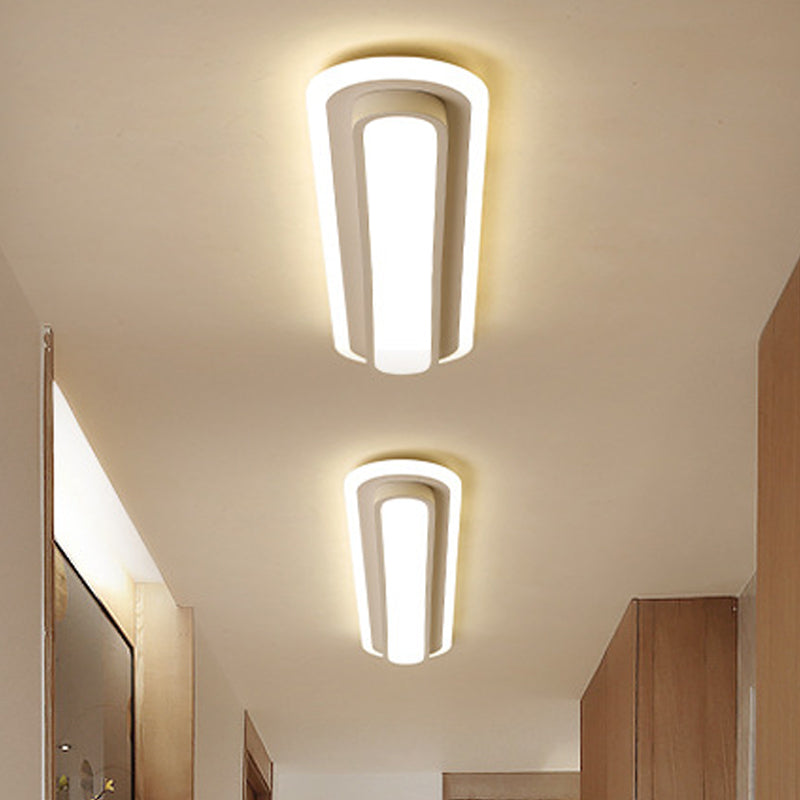 Oval Ceiling Lamp Black/White | Lighting | LED | acrylic/metal | Premium Lighting Solution
