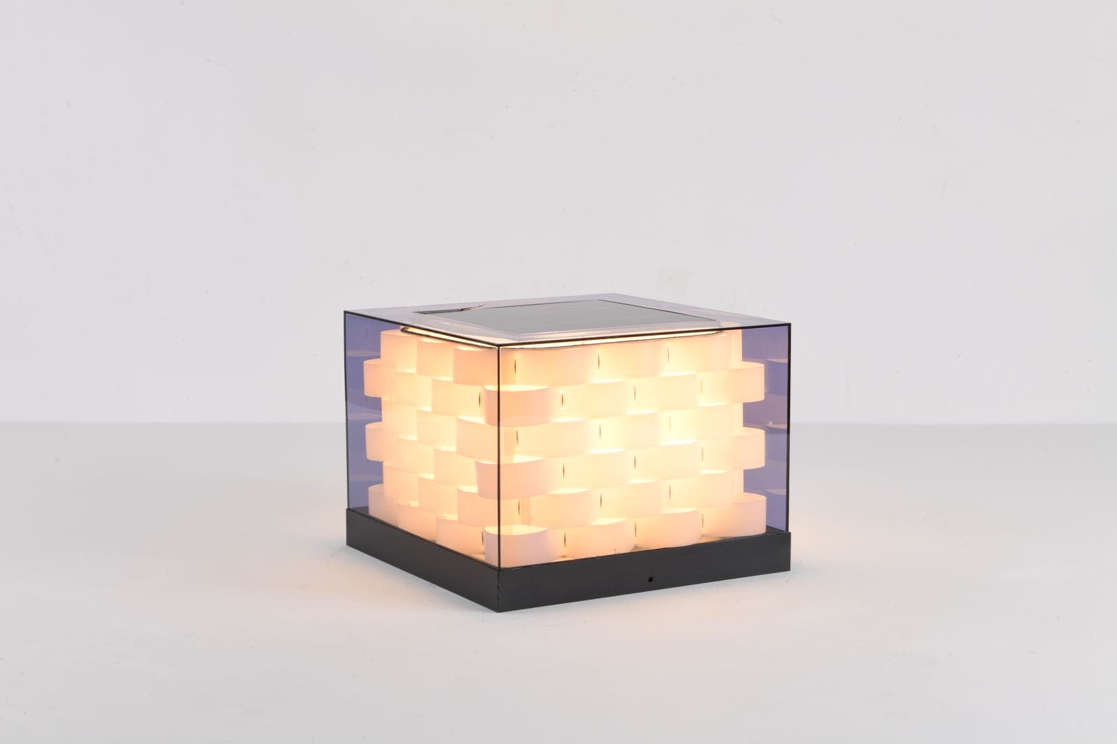 Cubed Weave Outdoor Light Solar | Lighting | LED | metal/plastic | Premium Lighting Solution