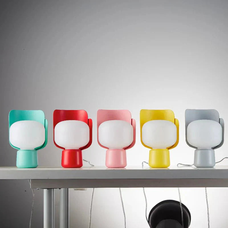 Petalux™ Modern Flower Shaped Table | Table Lamp | acrylic/metal | Sleek Table Accent