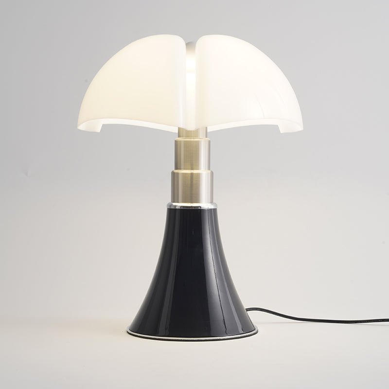 VintaGlow Table Lamp Retro Lighting | Table Lamp | LED | Warm White | glass/metal | 220V | Sleek Table Accent