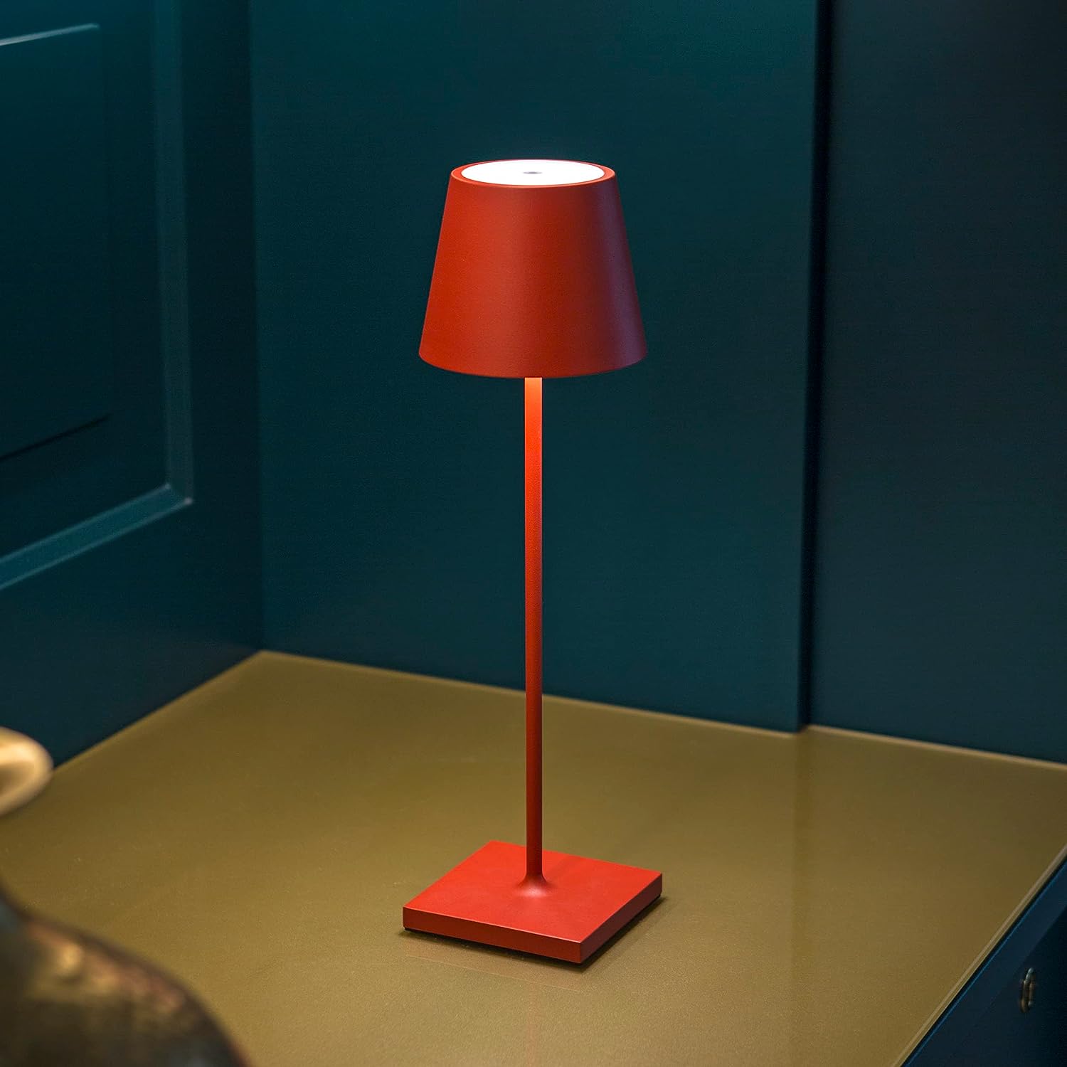 LumoTall Dimmable Table Lamp | Table Lamp | LED | Iron | Sleek Table Accent