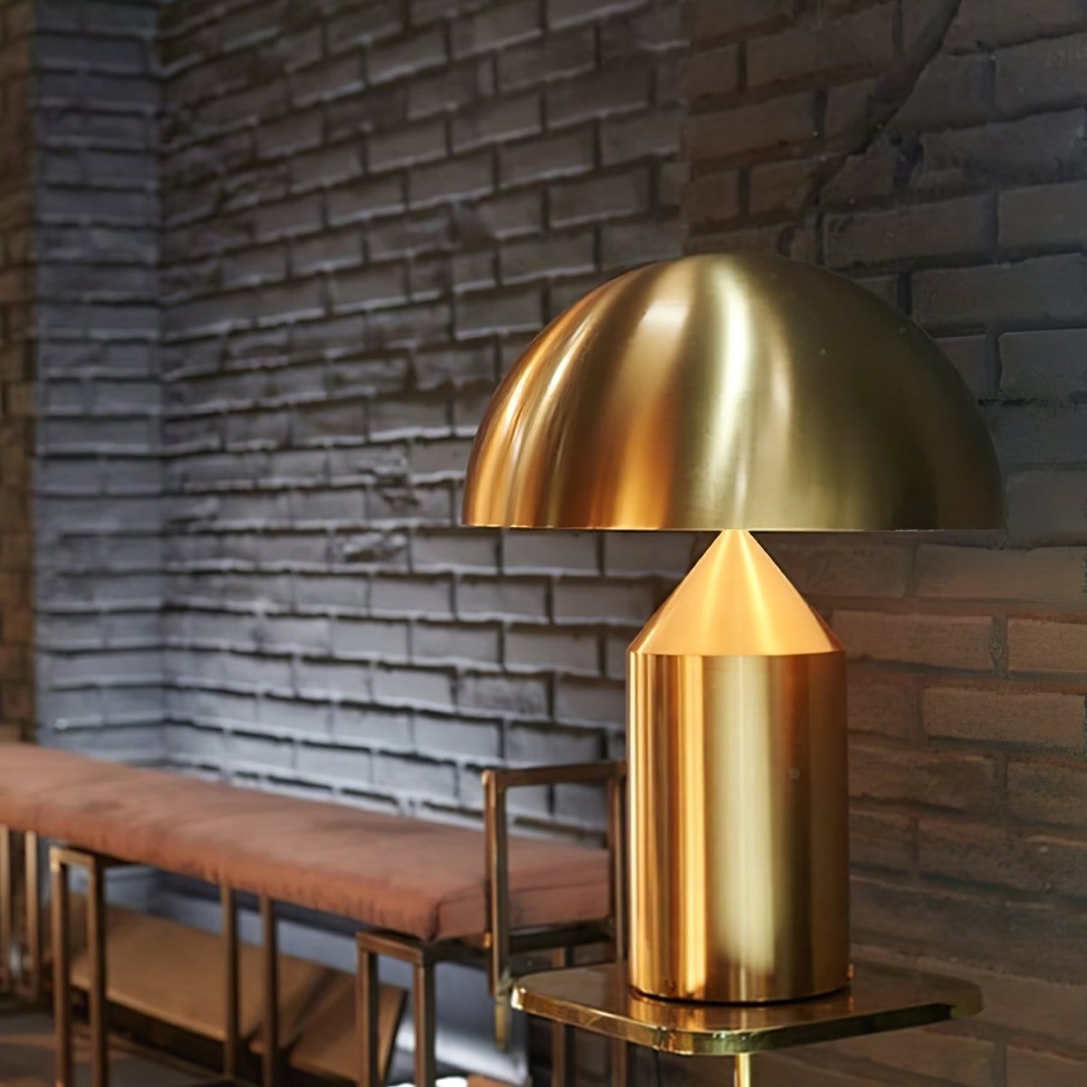 LumiForma Table Lamp Iconic Metal | Table Lamp | LED | metal | Sleek Table Accent
