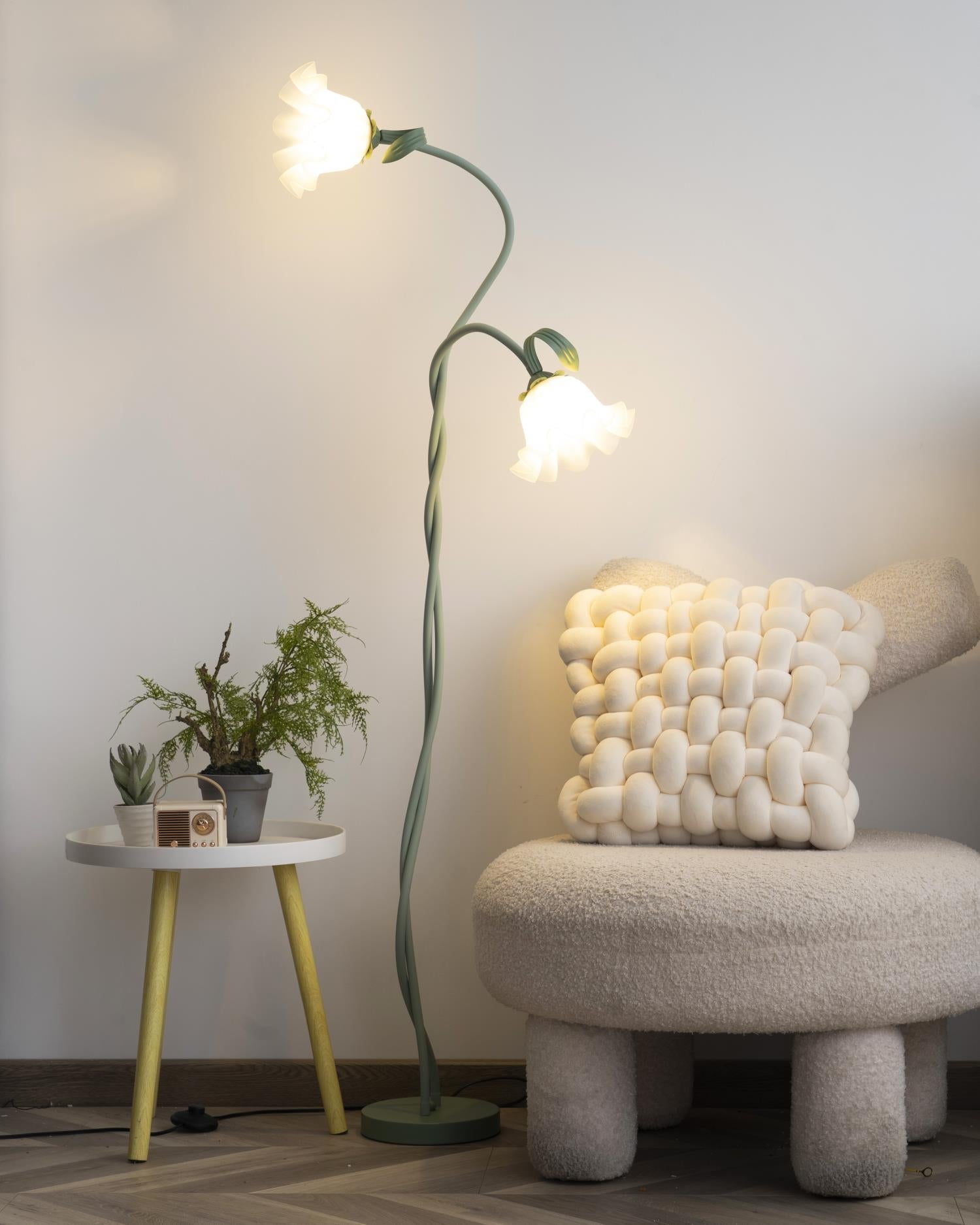Calla Flowers floor lamp | Floor Lamp | LED | acrylic/metal | Stylish Floor Lighting