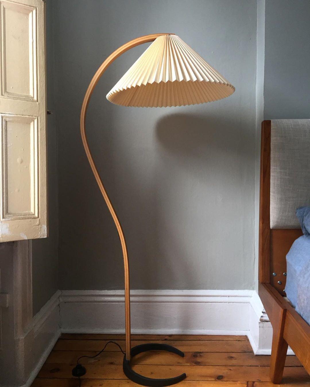 Caprani floor lamp | Floor Lamp | LED | linen/metal/wood | 240v | Stylish Floor Lighting