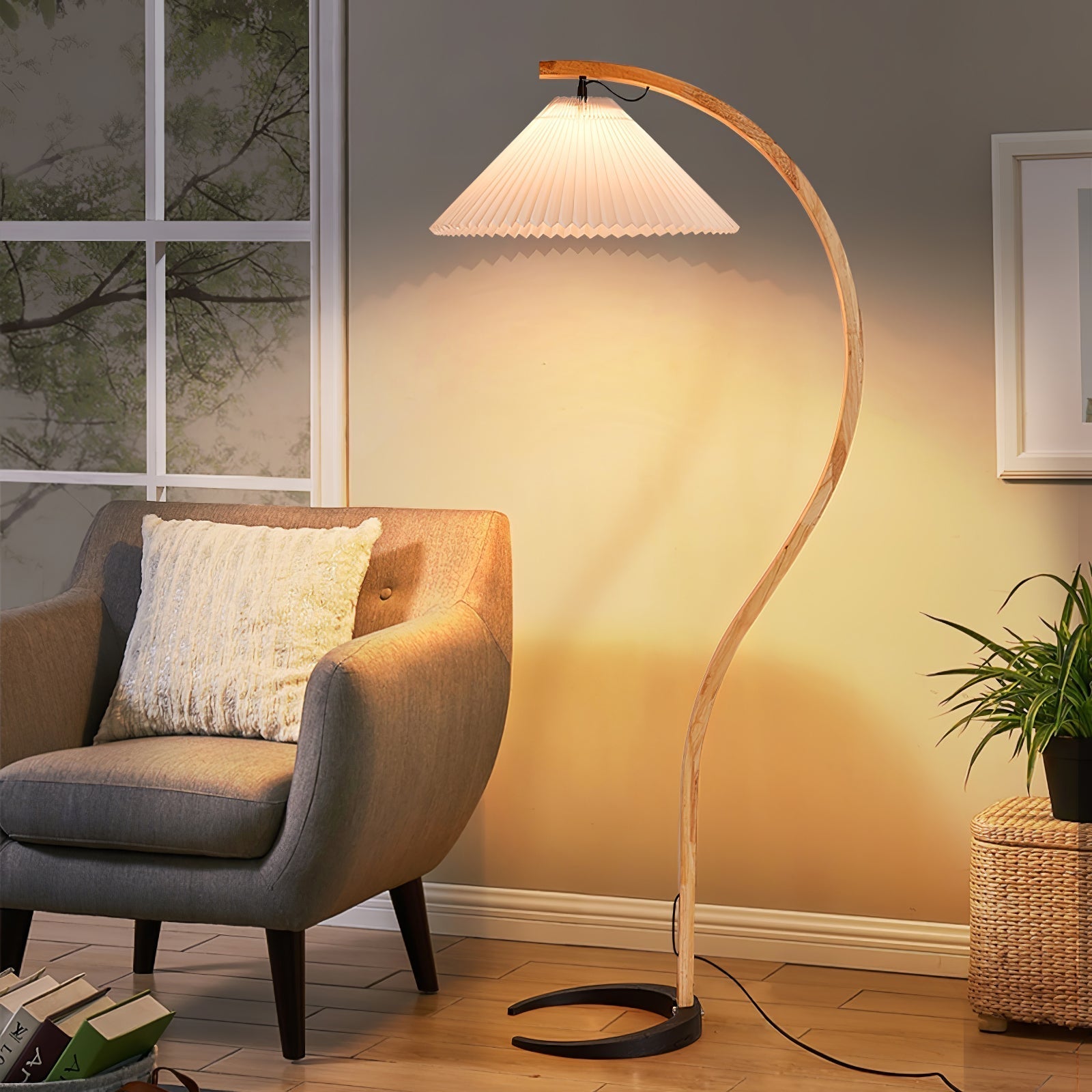 Caprani floor lamp | Floor Lamp | LED | linen/metal/wood | 240v | Stylish Floor Lighting