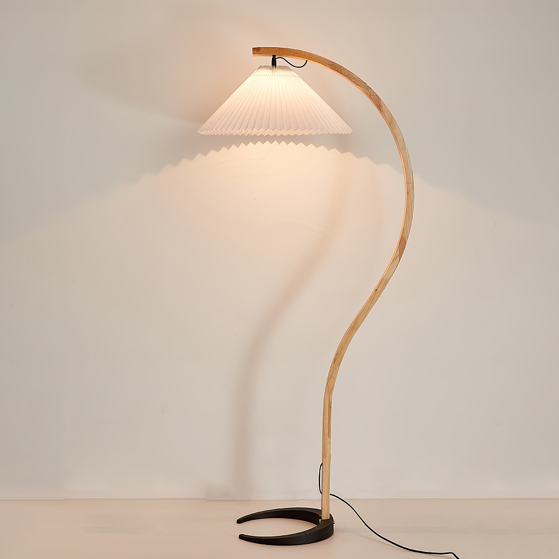 Caprani floor lamp | Floor Lamp | LED | linen/metal/wood | 240v | Stylish Floor Lighting