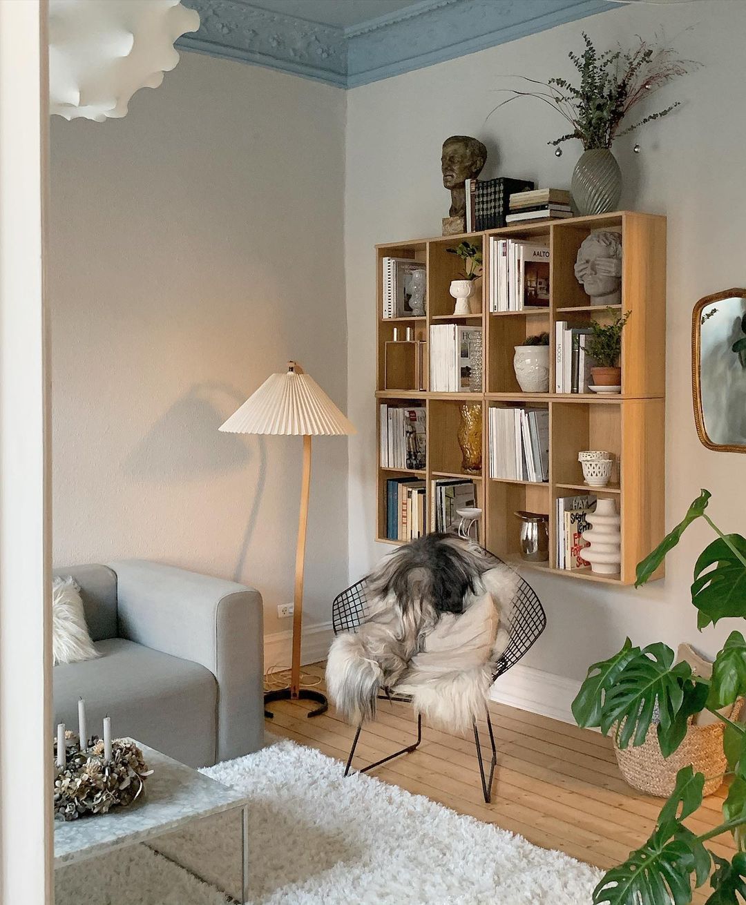 Caprani floor lamp | Floor Lamp | LED | linen/metal/wood | 240v | Stylish Floor Lighting