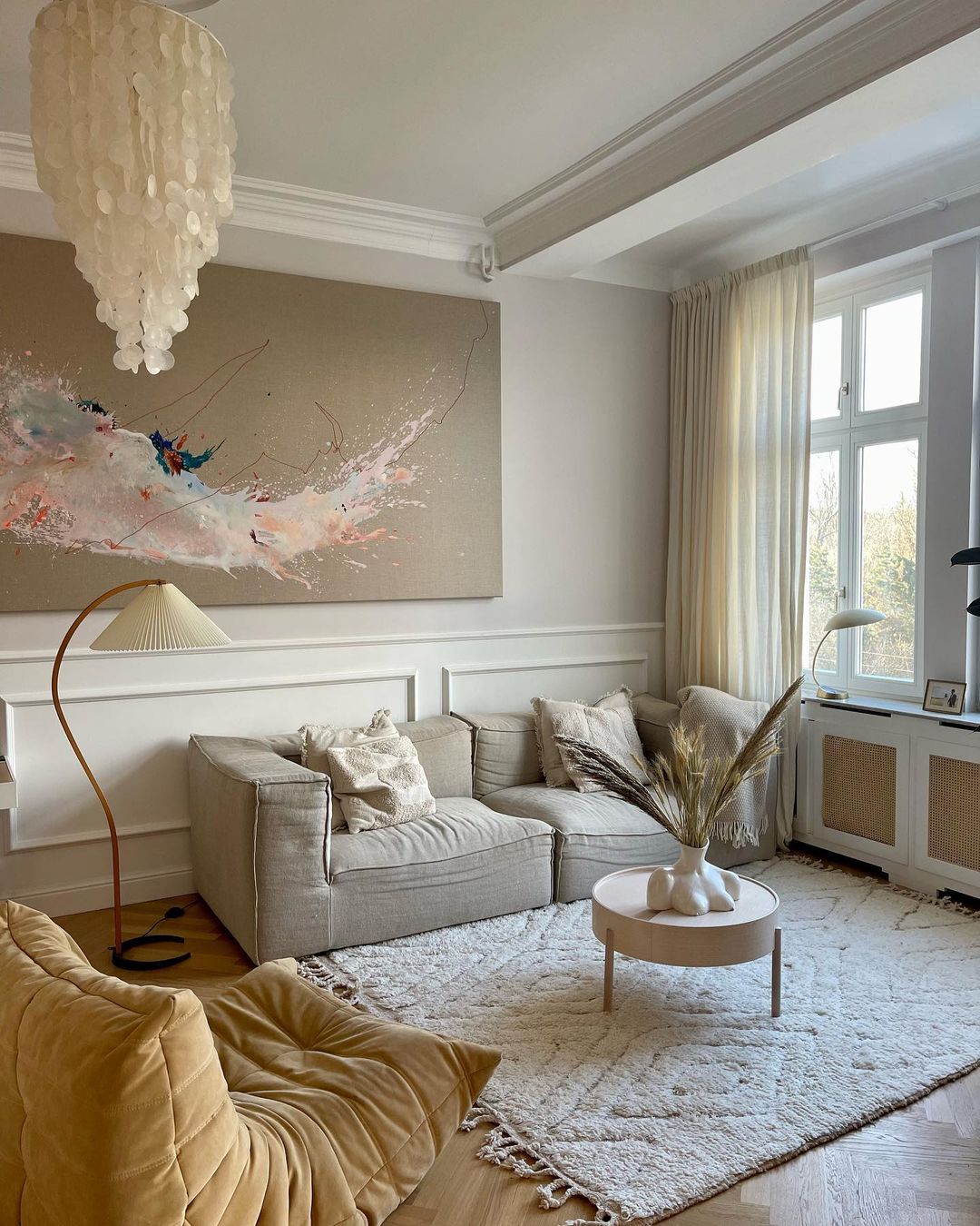 Caprani floor lamp | Floor Lamp | LED | linen/metal/wood | 240v | Stylish Floor Lighting