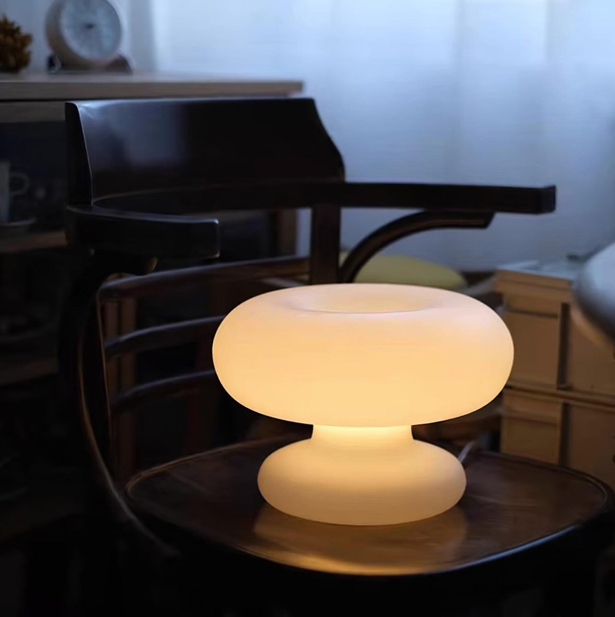 Glowsore Donut Table Lamp Modern | Table Lamp | LED | plastic/metal | Sleek Table Accent