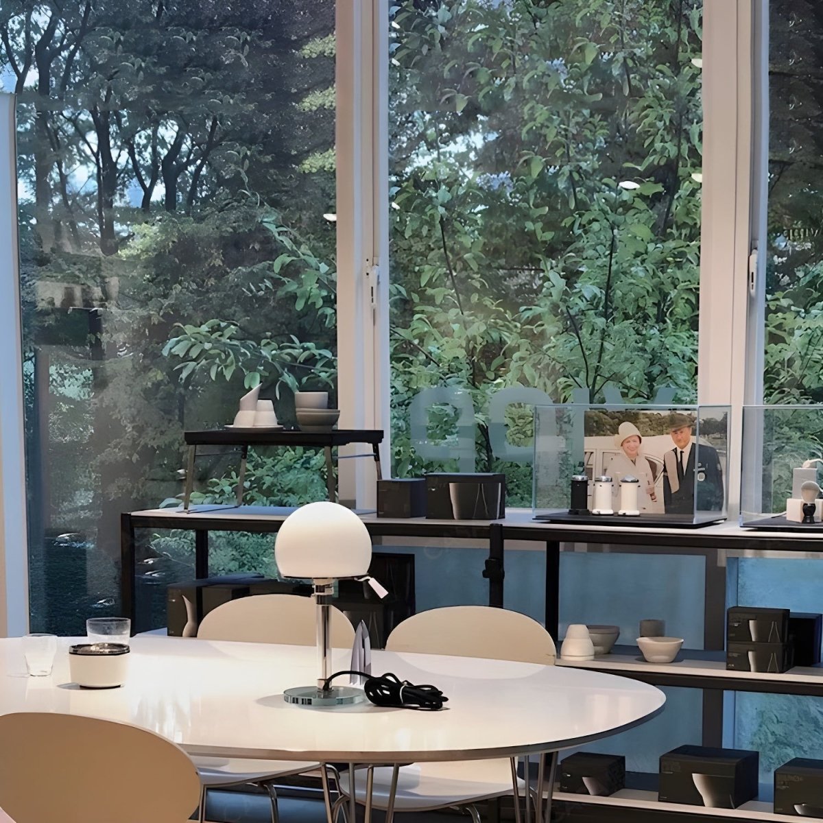 Luzora Glass Table Lamp Modern | Table Lamp | Glass/metal | 110-240V | Sleek Table Accent