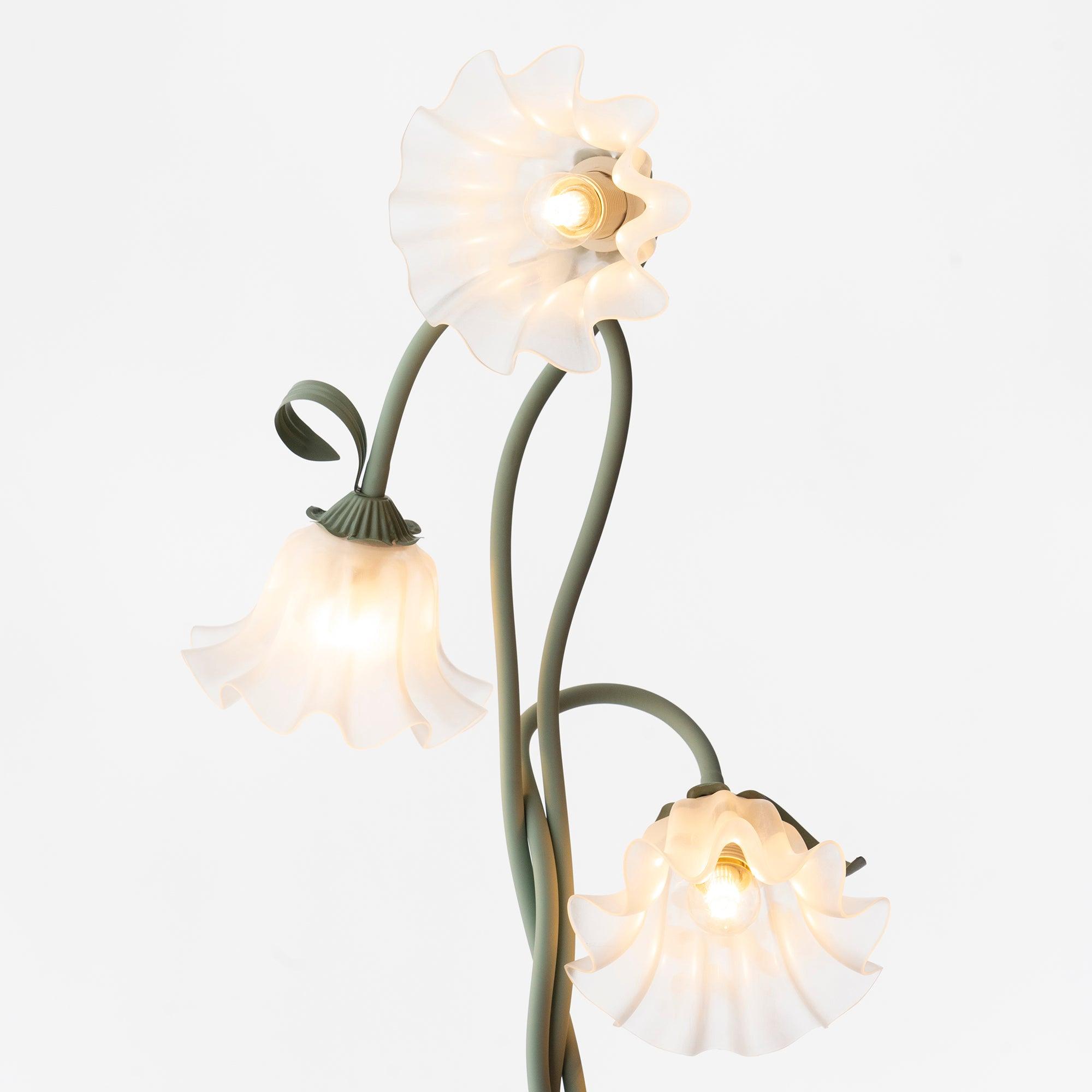 Calla Flowers floor lamp | Floor Lamp | LED | acrylic/metal | Stylish Floor Lighting