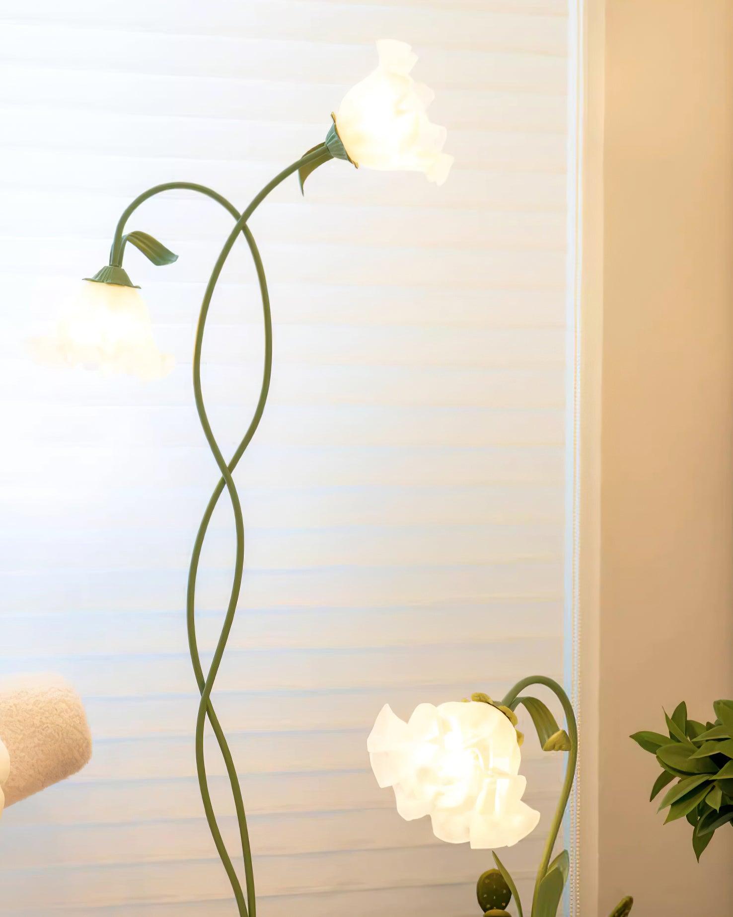 Calla Flowers floor lamp | Floor Lamp | LED | acrylic/metal | Stylish Floor Lighting