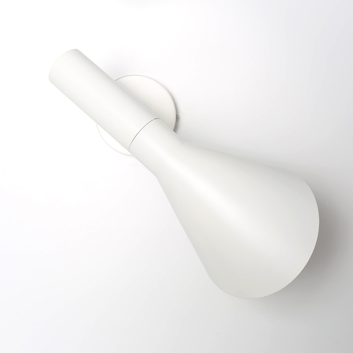 Brady Modern Wall Lamp Indoor | Wall Lamp | Led | Metal | 110V-240V | Elegant Wall Illumination