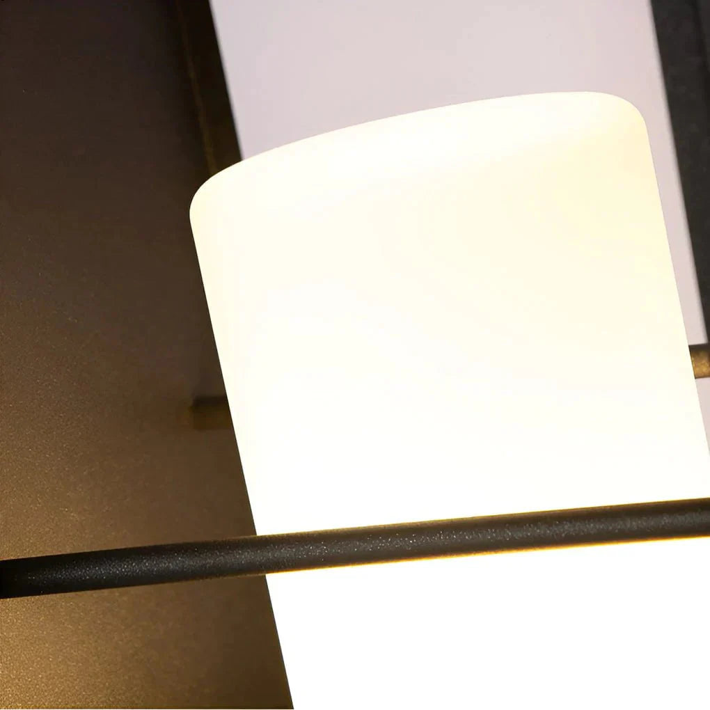 Garden Lantern Solar Outdoor Lantern | Lighting | LED | metal/plastic | 20v | Premium Lighting Solution