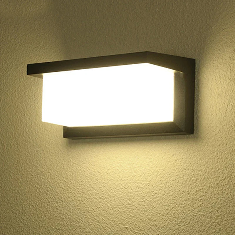 AquaRay Outdoor Wall Lamp | Wall Lamp | LED | plastic | 85-265V | Elegant Wall Illumination