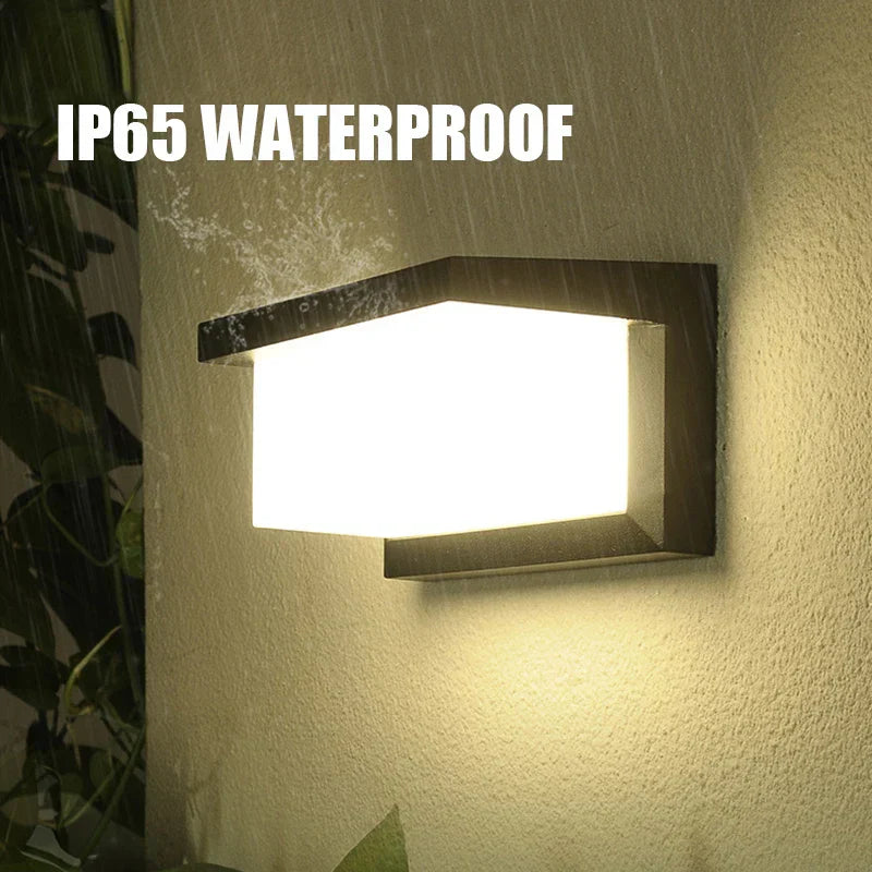 AquaRay Outdoor Wall Lamp | Wall Lamp | LED | plastic | 85-265V | Elegant Wall Illumination