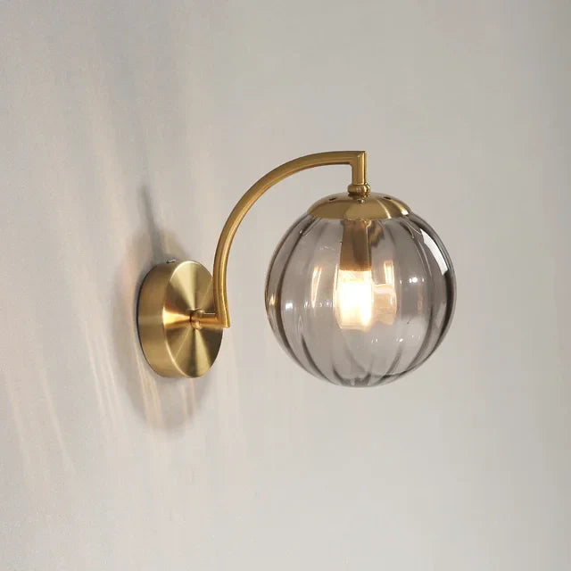 LumiCrystal Modern Glass Wall Lamp | Wall Lamp | 3000k Warm White | Glass/Metal | 10W | 220-240V | Elegant Wall Illumination