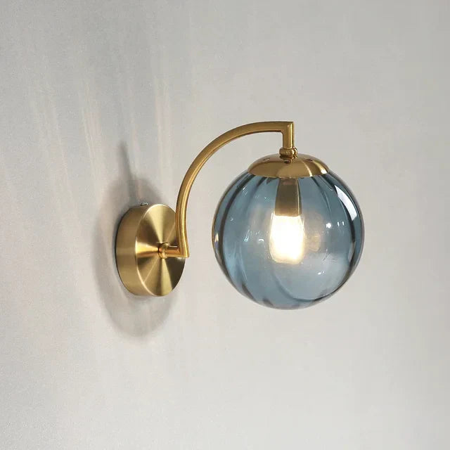 LumiCrystal Modern Glass Wall Lamp | Wall Lamp | 3000k Warm White | Glass/Metal | 10W | 220-240V | Elegant Wall Illumination