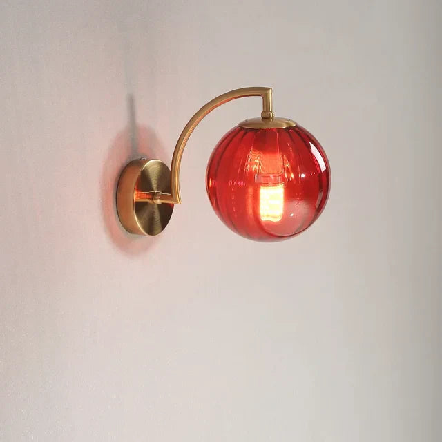 LumiCrystal Modern Glass Wall Lamp | Wall Lamp | 3000k Warm White | Glass/Metal | 10W | 220-240V | Elegant Wall Illumination