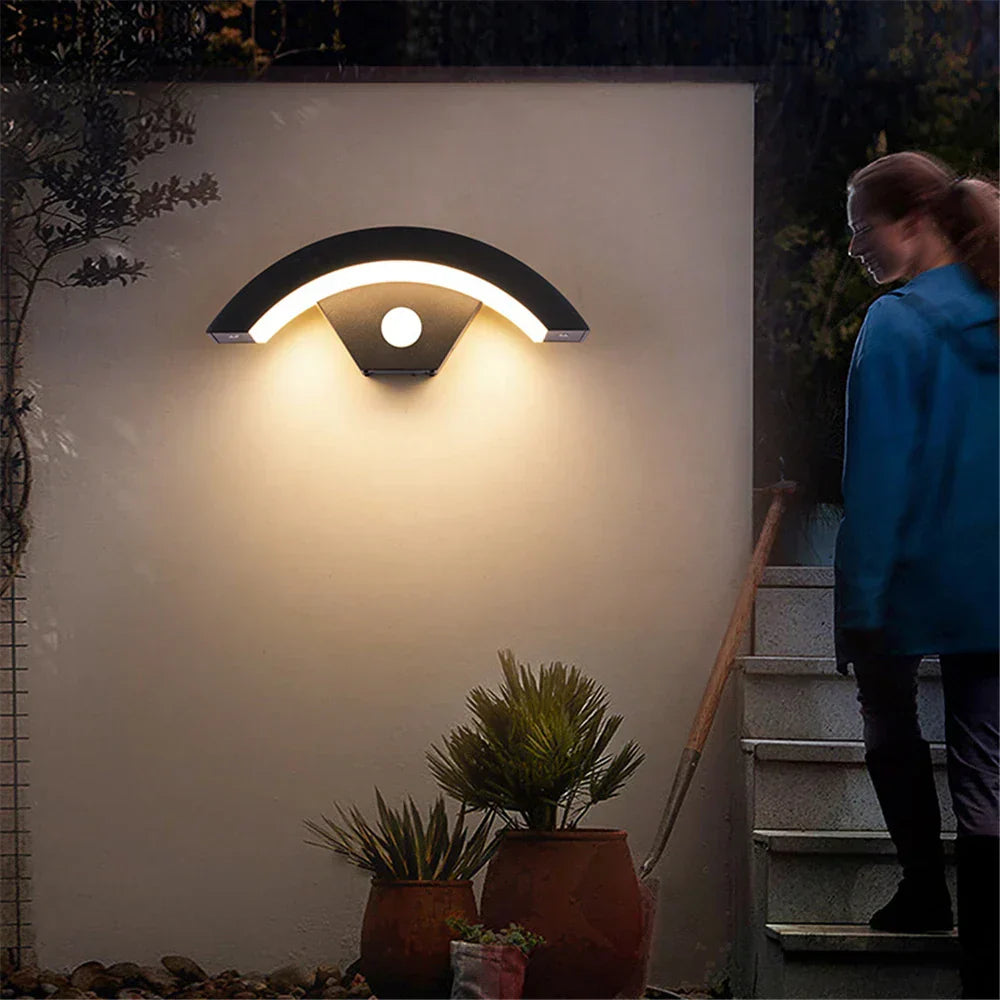LichtBeeld Stylish Waterproof Wall Lamp | Wall Lamp | LED | acrylic/aluminum | 265V | Elegant Wall Illumination