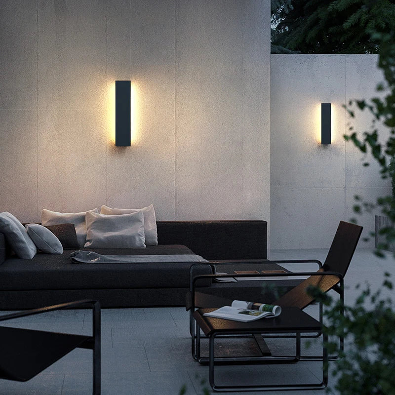 LumaShine Contemporary Outdoor Wall Lamp | Wall Lamp | LED | Elegant Wall Illumination