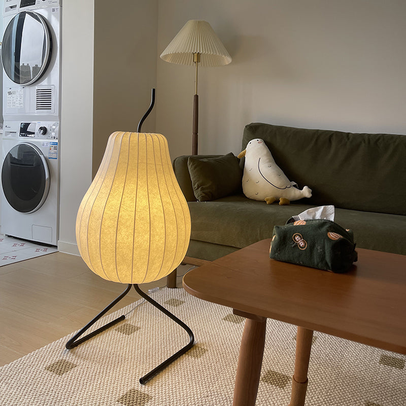 Pear floor lamp | Floor Lamp | metal/silk | 20v/240v | Stylish Floor Lighting
