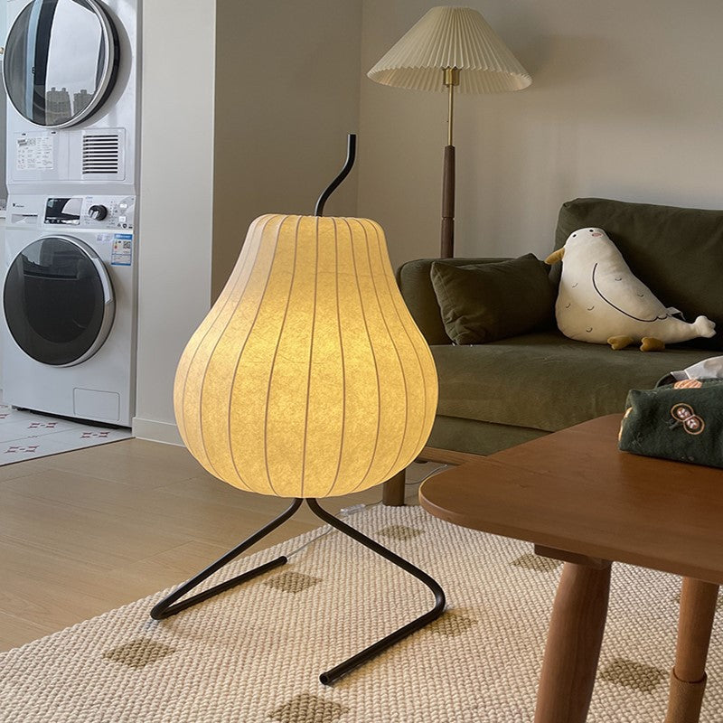 Pear floor lamp | Floor Lamp | metal/silk | 20v/240v | Stylish Floor Lighting
