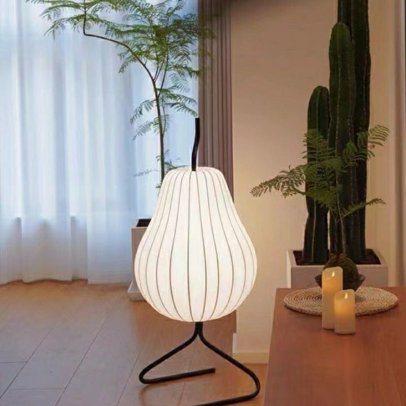Pear floor lamp | Floor Lamp | metal/silk | 20v/240v | Stylish Floor Lighting