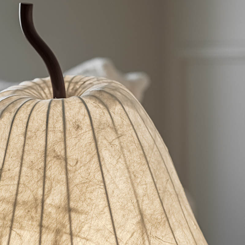 Pear floor lamp | Floor Lamp | metal/silk | 20v/240v | Stylish Floor Lighting