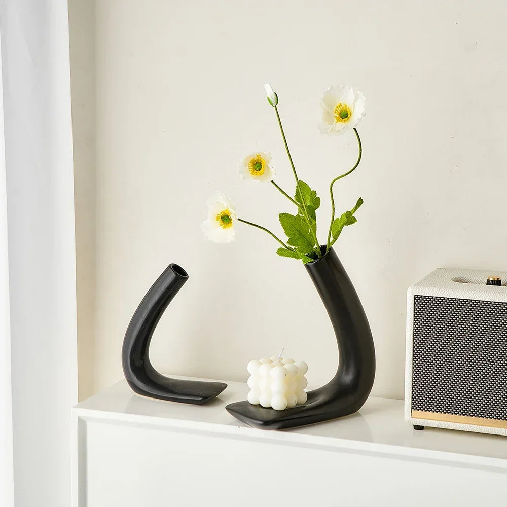 Vase Minimalistic set of pieces | Decorative Item | Elegant Home Decor