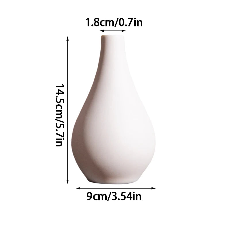 Minimalist Bud Vase Simple Yet Elegant | Vase | ceramic | Elegant Home Decor