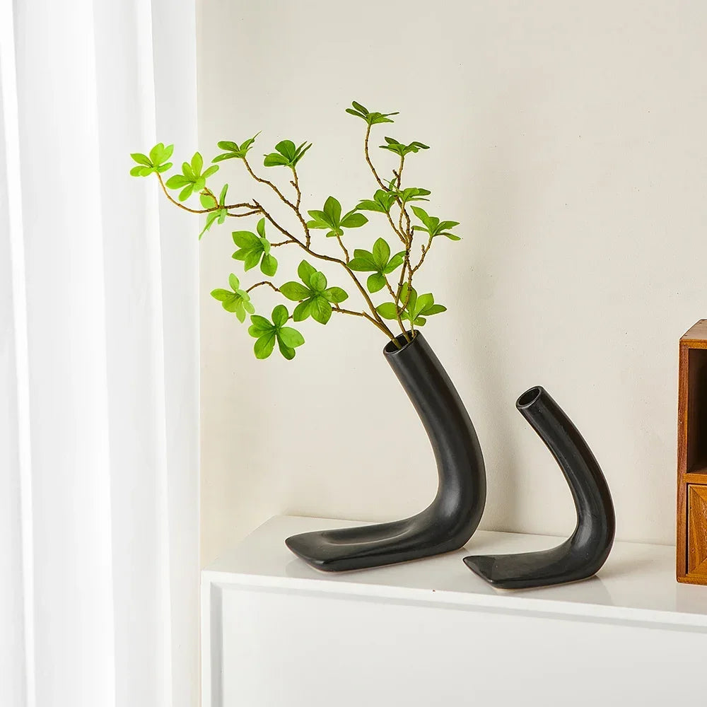 Vase Minimalistic set of pieces | Decorative Item | Elegant Home Decor