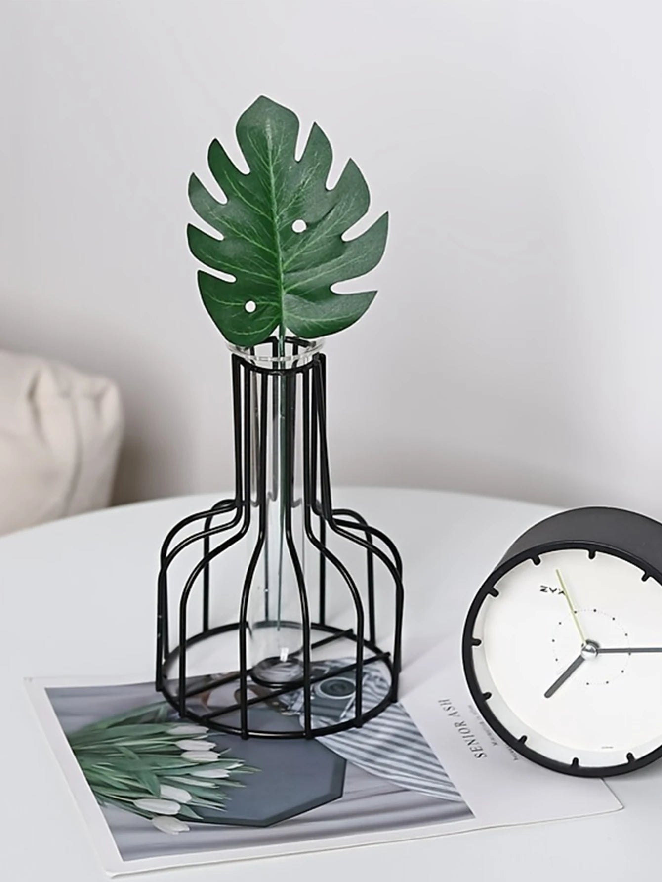 Modern Nordic Iron Vase Ideal For | Vase | iron | Elegant Home Decor