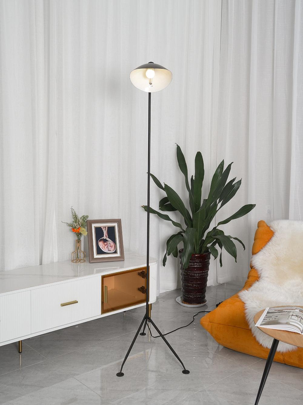 Serge Mouille Floor Lamp | Floor Lamp | LED | aluminum/metal | 240v | Stylish Floor Lighting