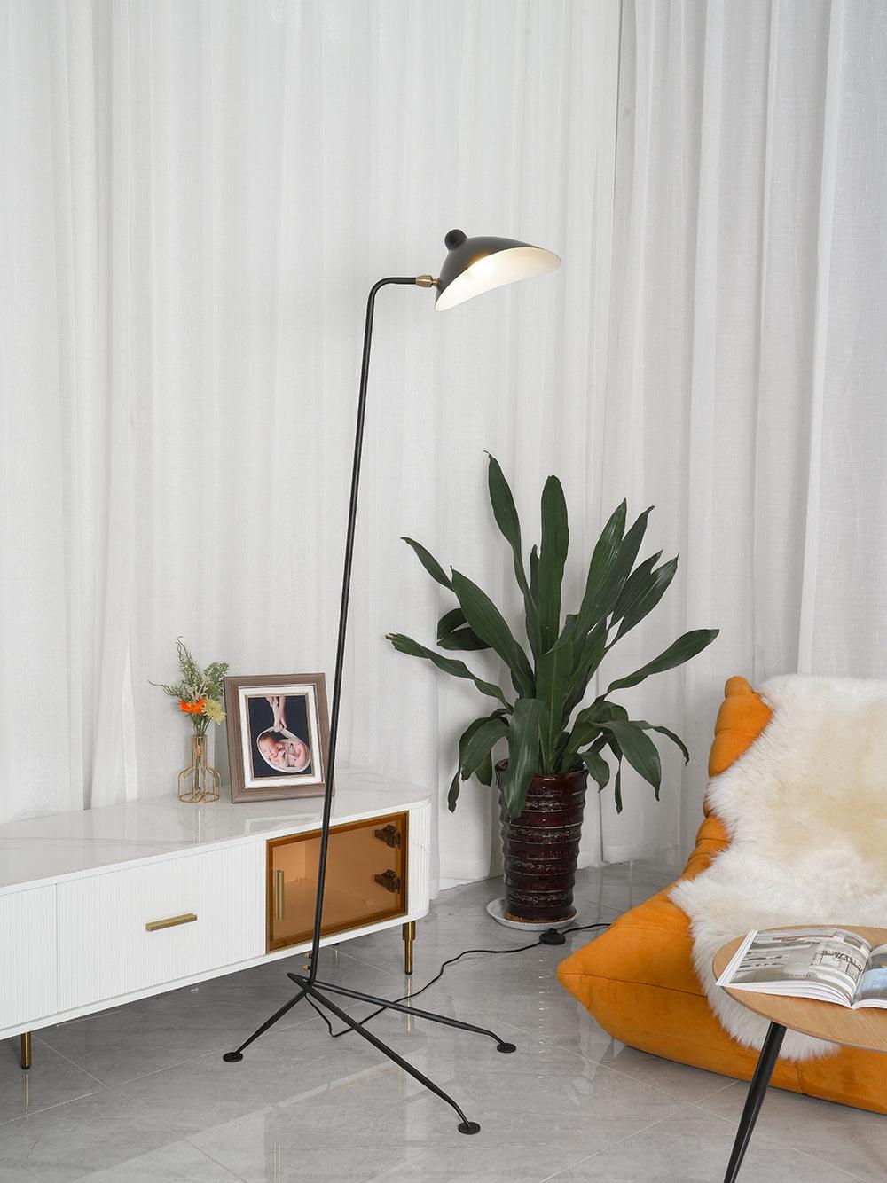 Serge Mouille Floor Lamp | Floor Lamp | LED | aluminum/metal | 240v | Stylish Floor Lighting