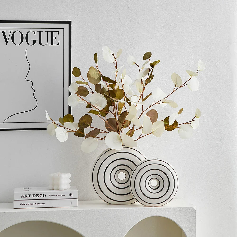 Vase Swirl | Decorative Item | Elegant Home Decor