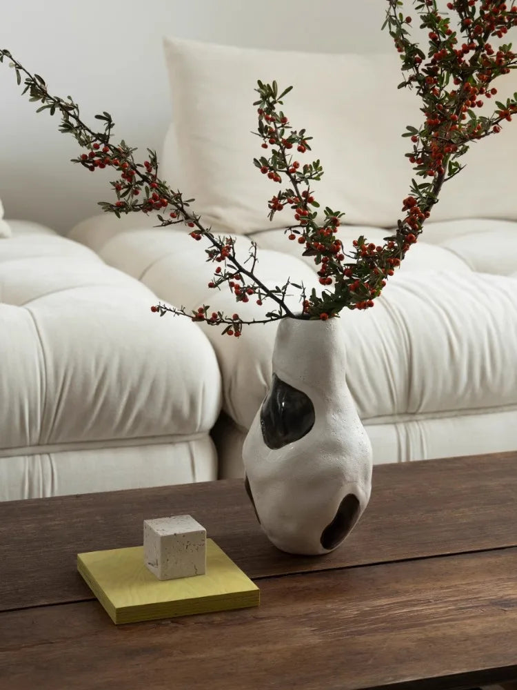 Vase Modatici | Decorative Item | Elegant Home Decor