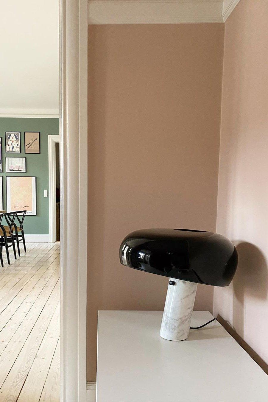 Marble Table Lamp Black | Table Lamp | metal/Marble | 110-240V | Sleek Table Accent