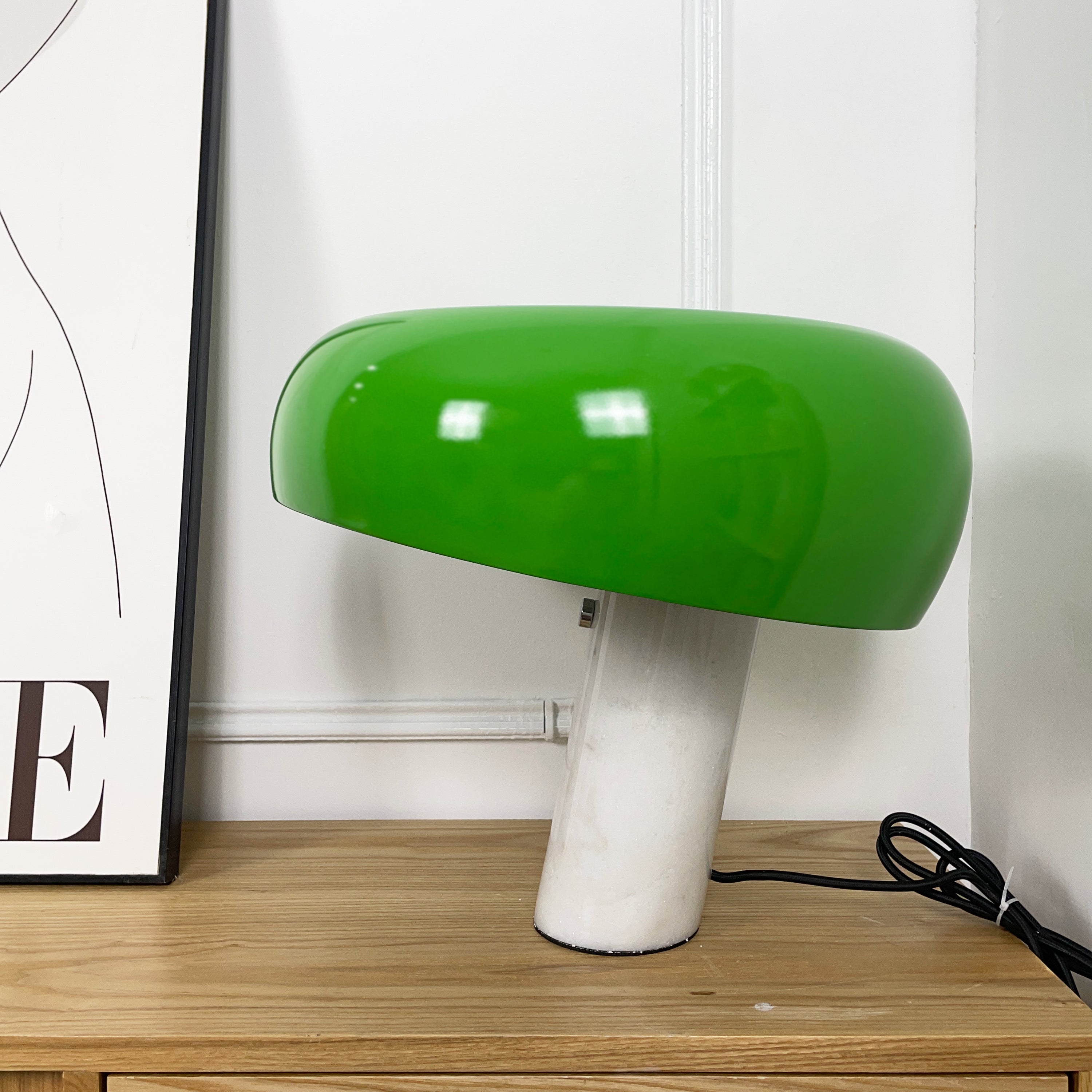 Marble Table Lamp Black | Table Lamp | metal/Marble | 110-240V | Sleek Table Accent