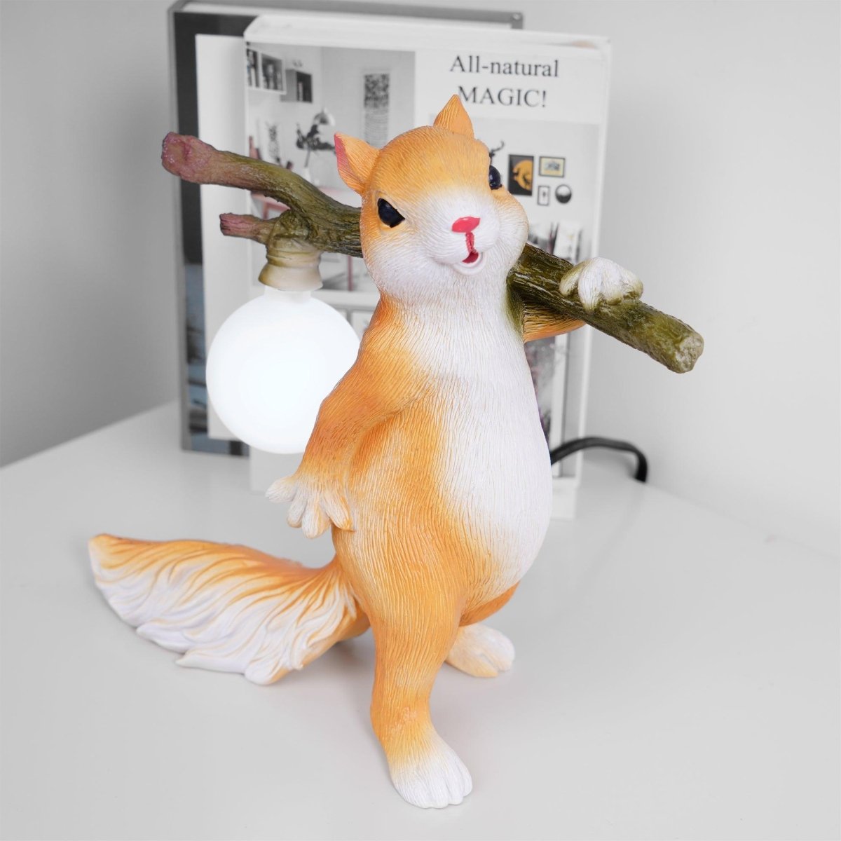 Eekie Table Lamp Cute Design | Table Lamp | plastic/metal | Sleek Table Accent