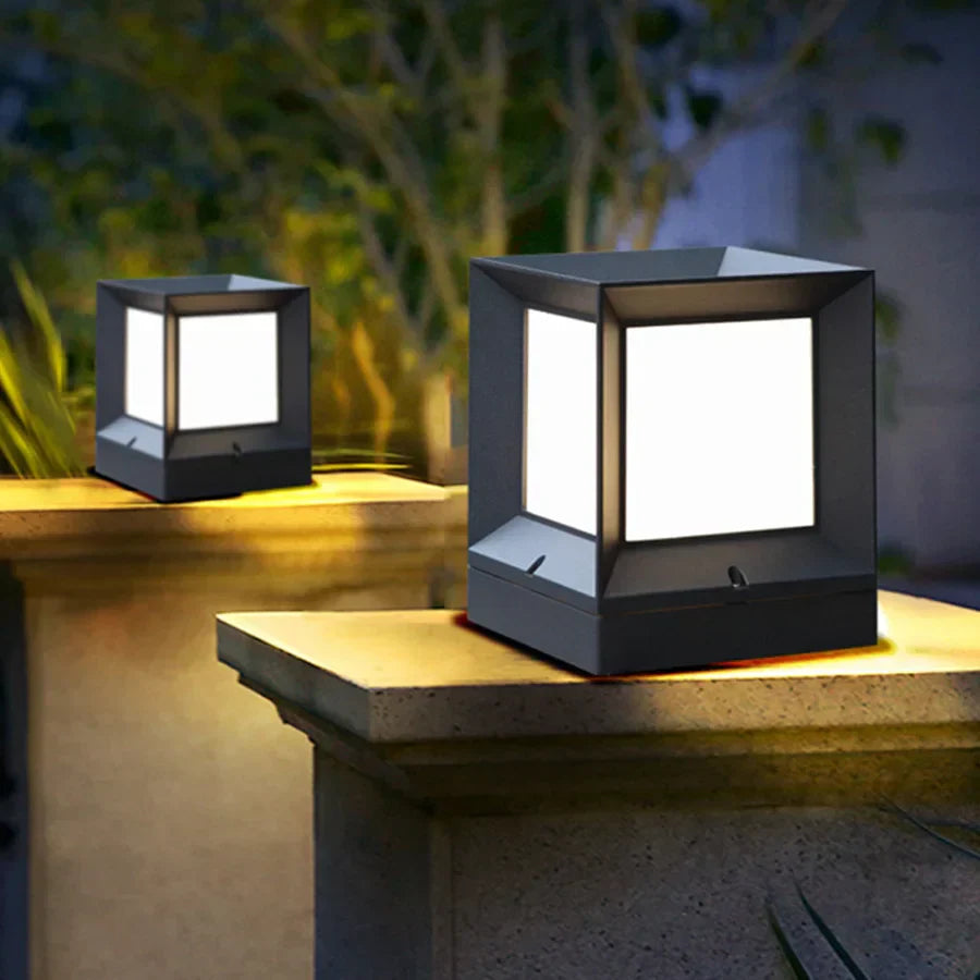 LumiPillar Outdoor Standing Lamp Gates | Floor Lamp | LED | aluminum/glass | Stylish Floor Lighting
