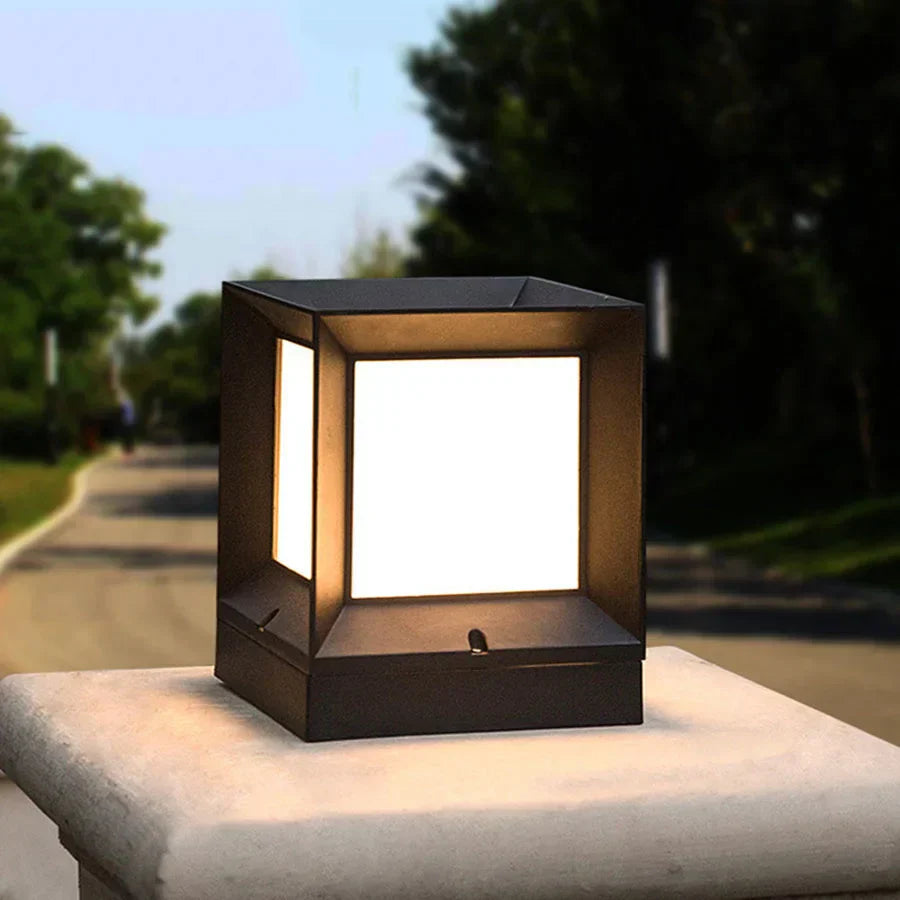 LumiPillar Outdoor Standing Lamp Gates | Floor Lamp | LED | aluminum/glass | Stylish Floor Lighting