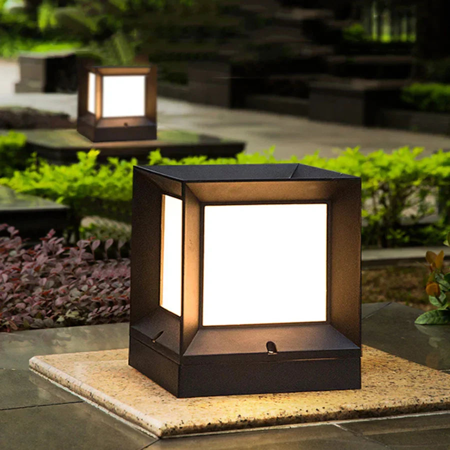 LumiPillar Outdoor Standing Lamp Gates | Floor Lamp | LED | aluminum/glass | Stylish Floor Lighting