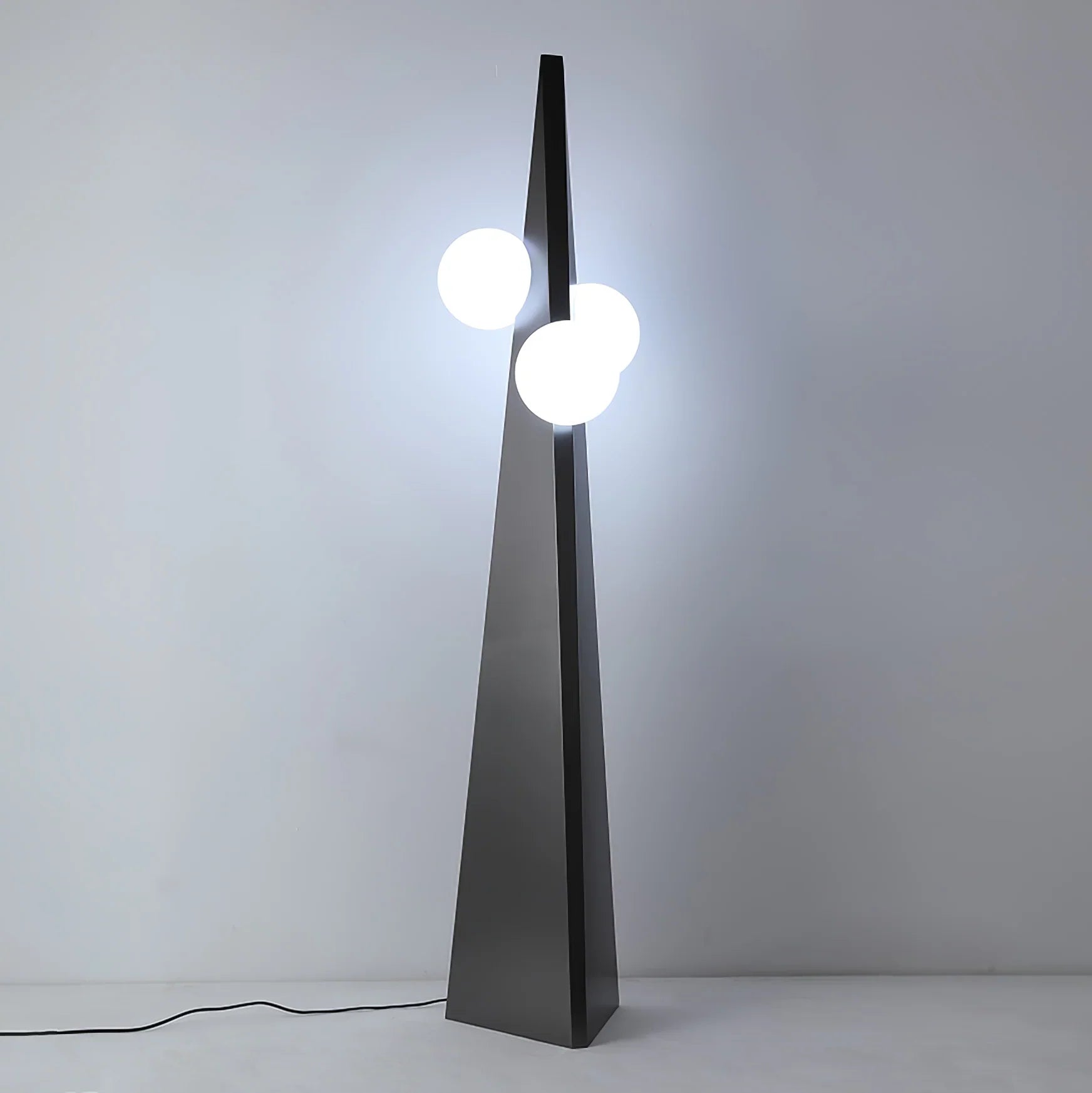 Triangular tower floor lamp | Floor Lamp | glass/metal | 240 v | Stylish Floor Lighting